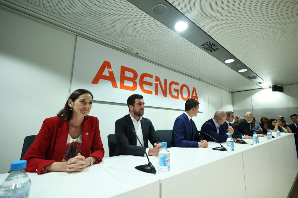 Cox Energy fue la empresa a la que el Juzgado número 3 de Sevilla adjudicó todas las unidades productivas de Abengoa.