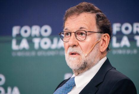 Rajoy: «El PNV ha acabado siendo el monaguillo de Frankenstein»