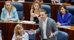 El PSOE de Madrid rechaza en bloque la moción «secreta» contra la amnistía de Ayuso