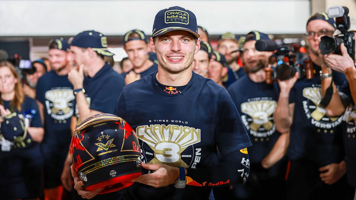 Verstappen se lo lleva todo en Qatar: carrera, ‘hat trick’ y tercer título consecutivo