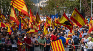 300.000 personas se manifiestan contra la amnistía en Barcelona