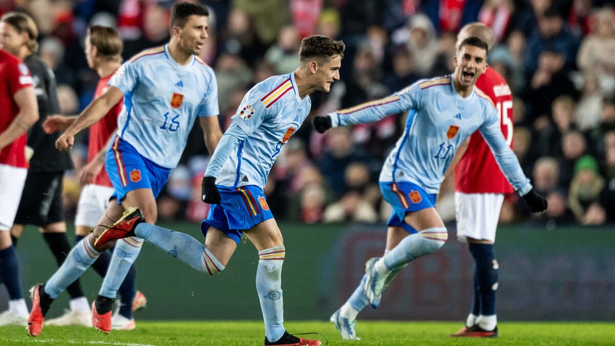 La selección española se clasifica para la Eurocopa al vencer a Noruega (0-1)