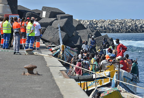 Avalancha migratoria en Canarias: rescatadas más de 2.500 personas en la última semana