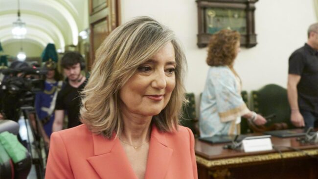 La alcaldesa de Pamplona ve «una muy mala noticia» la reunión de Sánchez y Bildu