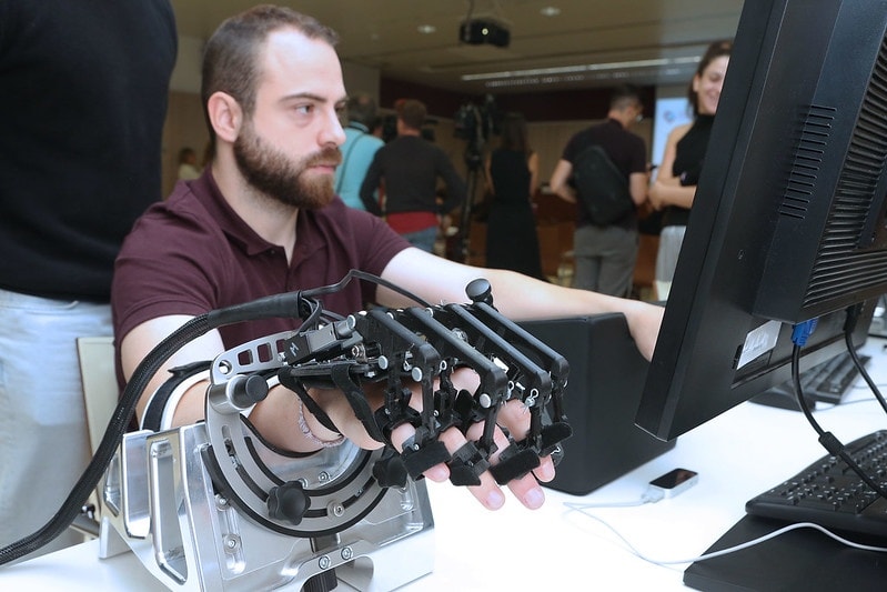 La Universidad de Valladolid crea un robot para pacientes con secuelas covid