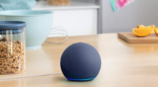 El altavoz inteligente de Amazon con el sonido más potente ¡ahora cuesta menos de 27 euros!