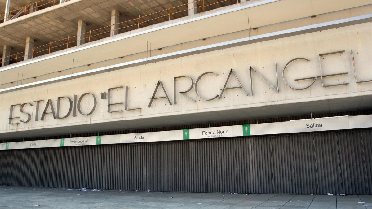 Piden dos años de cárcel al delegado del Córdoba por grabar a una árbitra en el vestuario