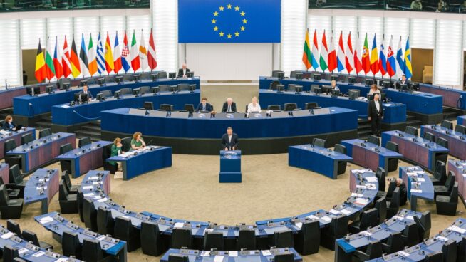 Los liberales europeos cargan contra Sánchez: «El Estado de derecho no es negociable»