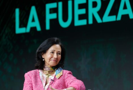 Ana Botín: «Una mujer se presenta a un puesto cualificada al 120% y los hombres al 50%»