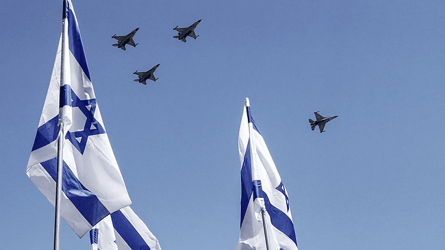 Israel confirma que sus aviones preparan el terreno para una posible entrada en Gaza