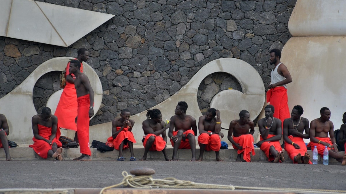 Rescatan 179 inmigrantes en aguas cercanas a Tenerife durante las últimas horas