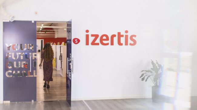 Izertis ganó un 4,7% más en el primer semestre y elevó sus ingresos un 45%, a los 60 millones