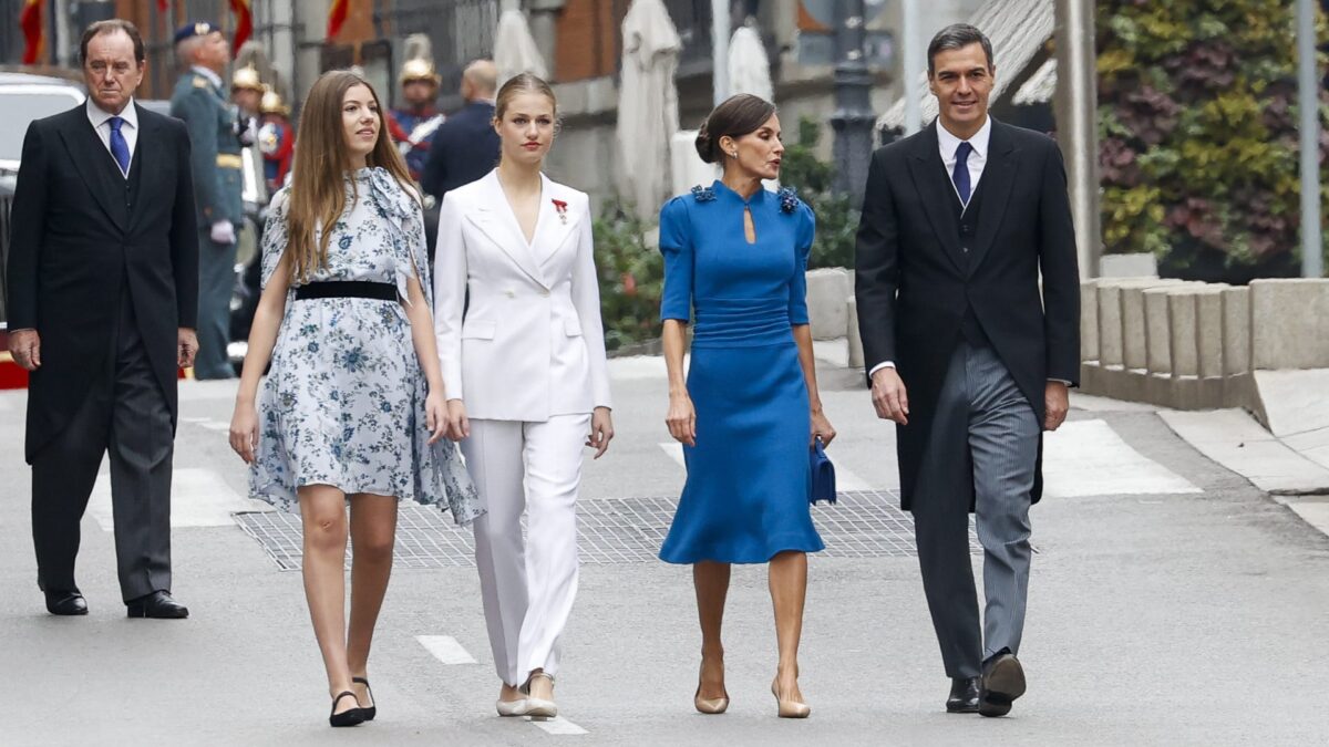 Letizia llegando al Congreso