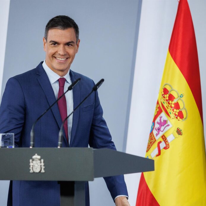 Pedro Sánchez celebra el Día de la Fiesta Nacional: «Orgullosos de España»