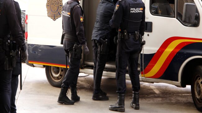 El cumpleaños de un ultra en Sevilla termina en batalla campal: la Policía detiene a 12 radicales