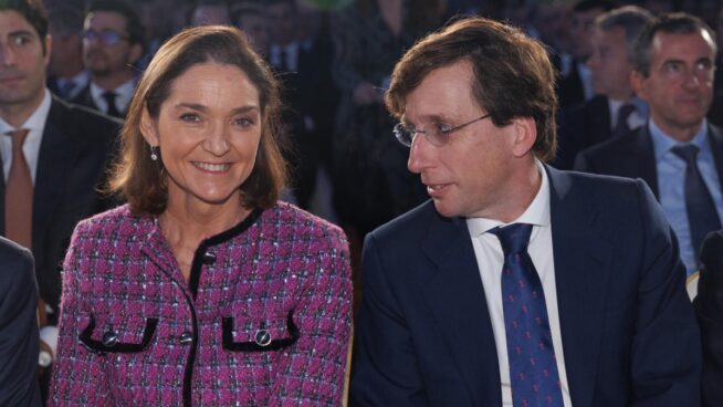 Almeida acusa a Reyes Maroto de «blanquear» a Bildu: «Ha traspasado todas las líneas rojas»