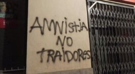 Una sede del PSOE en Huesca amanece con pintadas: «Amnistía no, traidores»