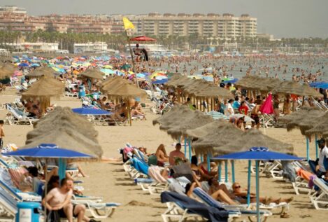 España recibió 57,7 millones de turistas hasta agosto que gastaron casi 73.400 millones