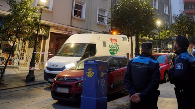 Seis personas siguen ingresadas tras el incendio en Vigo, dos de ellas en estado crítico