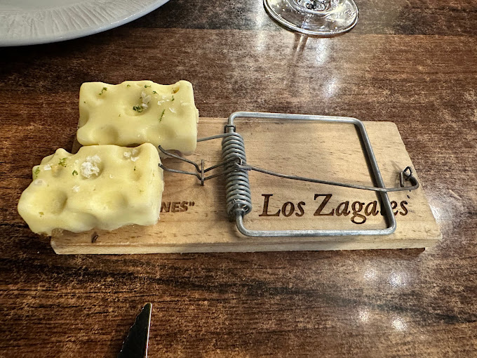 Tapa de queso del Bar Los Zagales, Valladolid