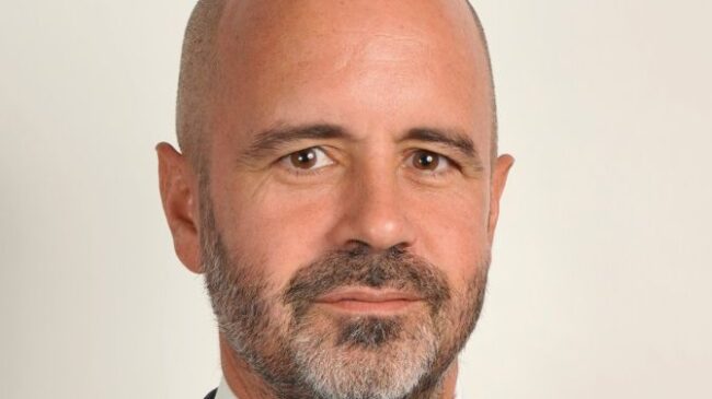 Stoneweg ficha a Nicholas Burdett como director de Relaciones con Inversores