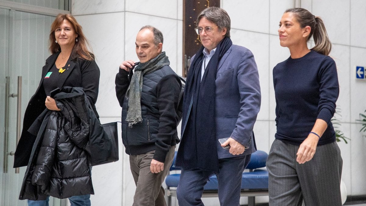 Junts asegura que el PSOE pidió registrar en solitario la ley de amnistía