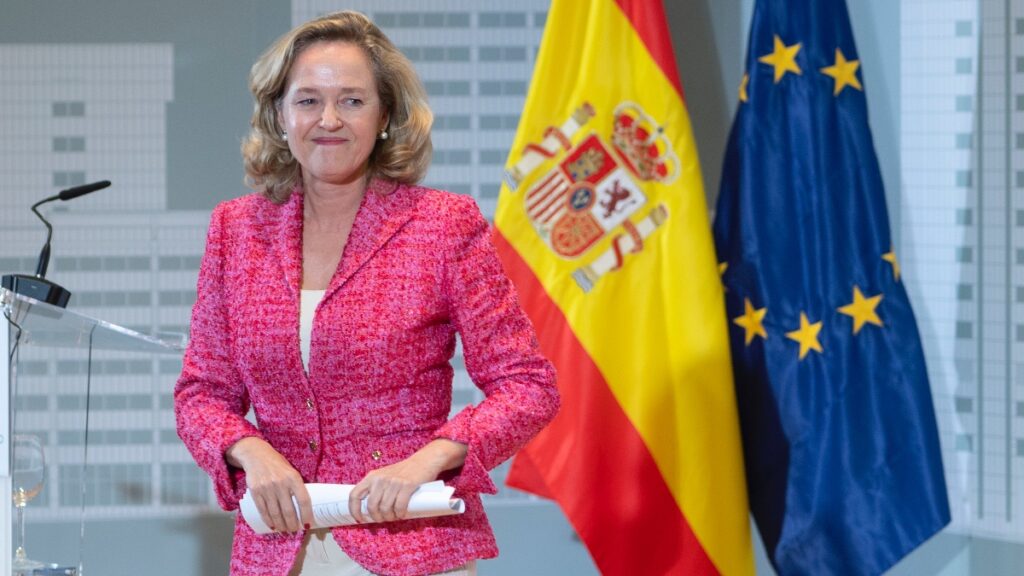 Nadia Calviño, ha asumido en el ministerio de Economía la Secretaría de Estado de Comercio, responsable de la inversión extranjera.