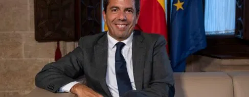 Mazón: «No se puede premiar a quien ha gestionado mal y ha gastado lo que no tenía»