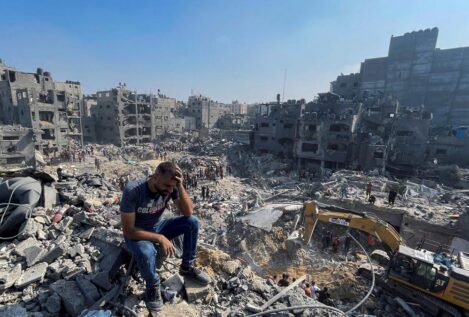 Israel vuelve a bombardear el campamento de refugiados de Yabalia, en el norte de Gaza
