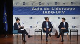 Aznar alerta de que Sánchez es «un peligro para la democracia»