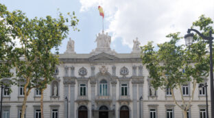 El Supremo exige «absoluto respeto a la división de poderes» y advierte contra el 'lawfare'