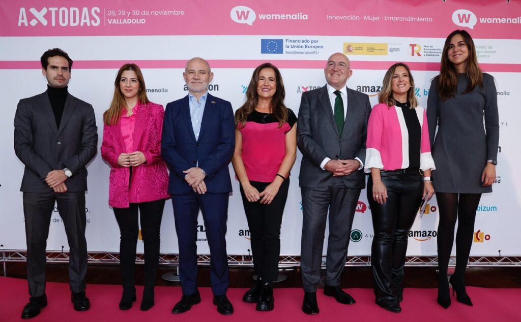 Inauguración del Congreso AxTodas con el alcalde de Valladolid