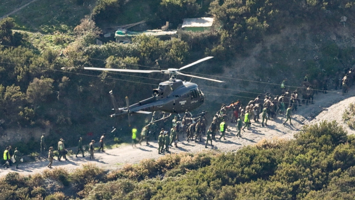 400 inmigrantes subsaharianos intentan entrar en Ceuta en un tercer salto masivo