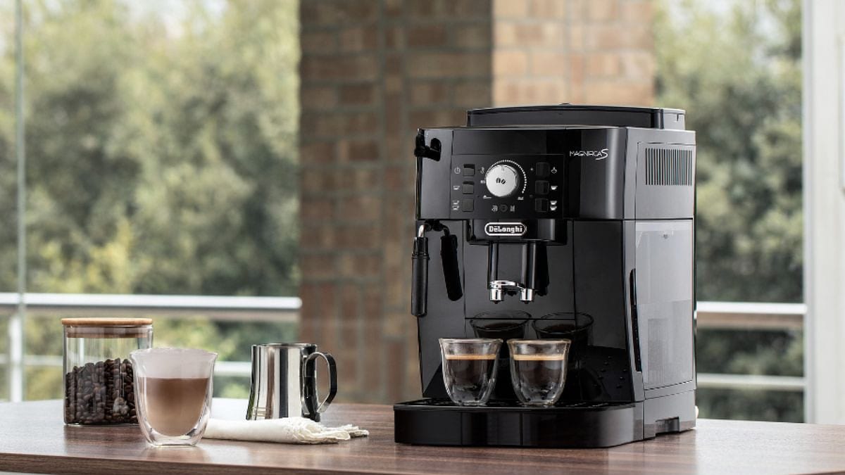 La cafetera superautomática más vendida de Amazon ¡tiene un 42% de descuento en el Cyber Monday!