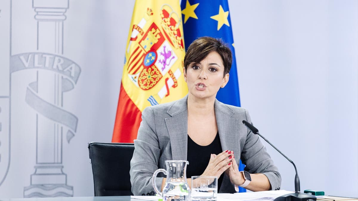 El Gobierno afirma que la imputación a Puigdemont llega «cuatro años» después