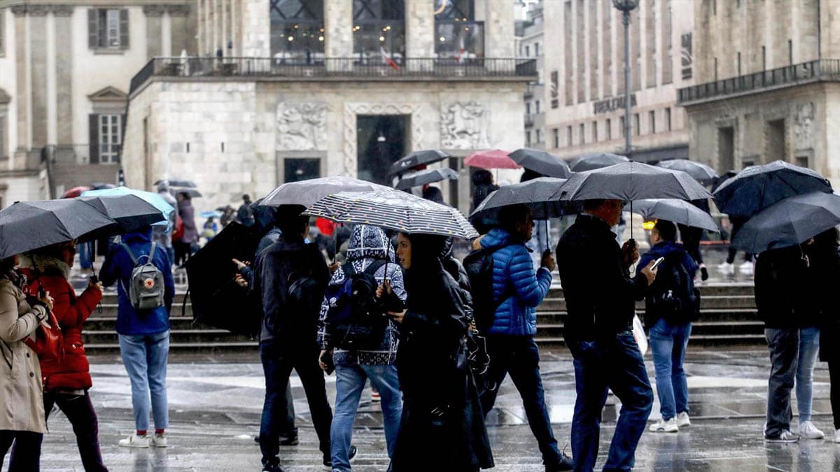 El temporal Ciarán deja casi una decena de muertos en Europa Occidental