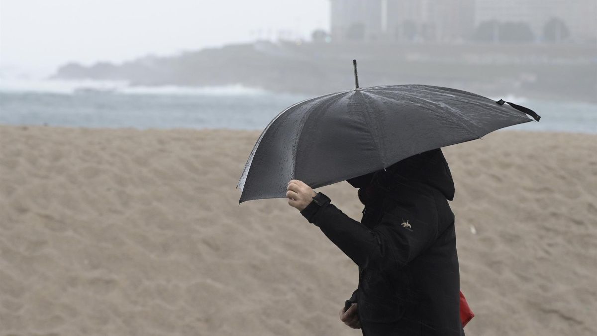 Lluvias en Galicia, nieblas en el interior y cielos soleados con temperaturas calurosas