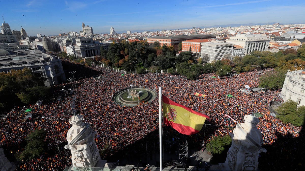 Marcos de Quinto y Alejo Vidal-Quadras darán discursos en la manifestación contra Sánchez