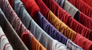 El truco definitivo para secar la ropa en el interior de forma rápida y sin que coja olor
