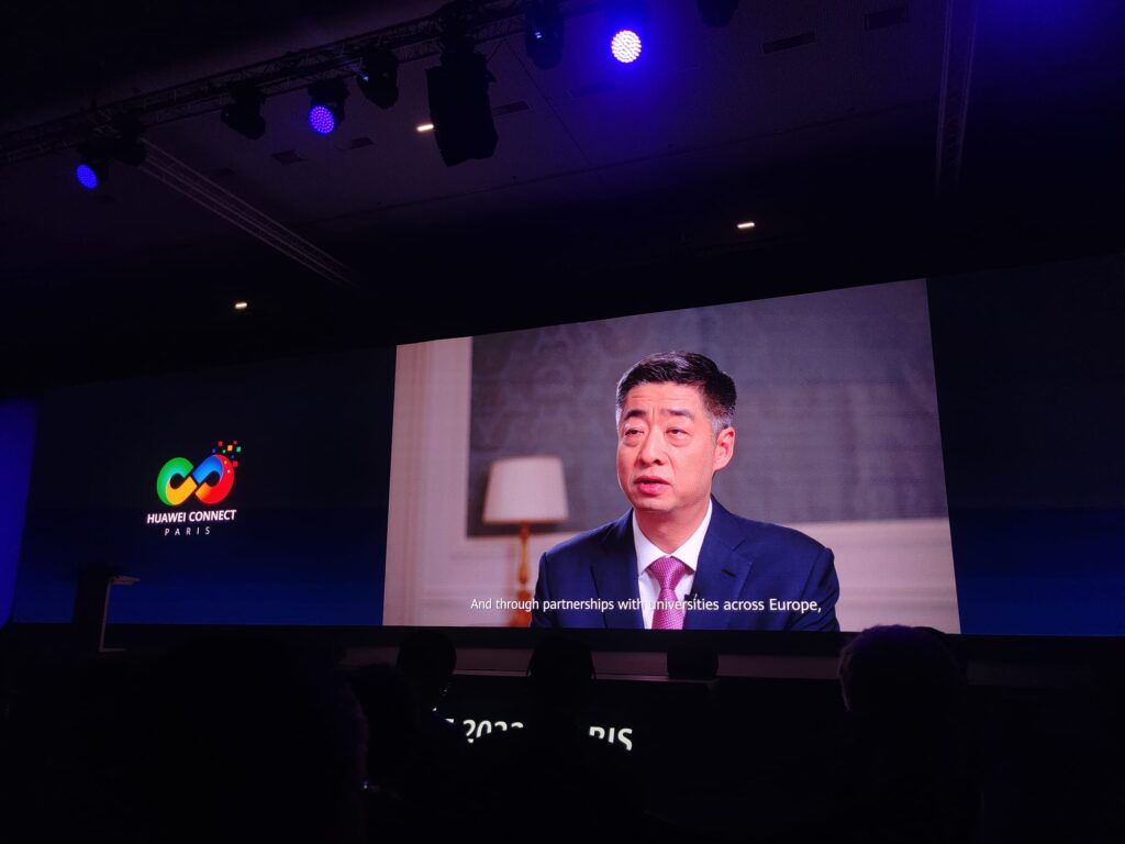 en Hu, presidente rotatorio de Huawei, en la inauguración del 'Huawei Connect 2023