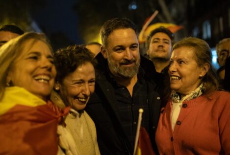 Vox acudirá a las manifestaciones convocadas por el PP y llama de nuevo a protestar en Ferraz
