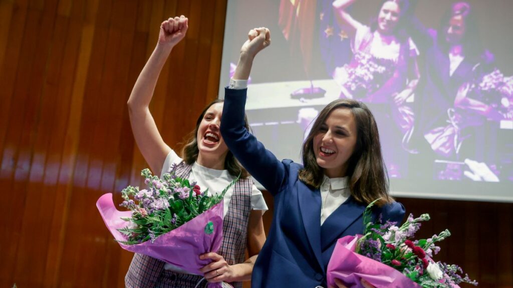 Las exministras de Podemos Ione Belarra e Irene Montero.