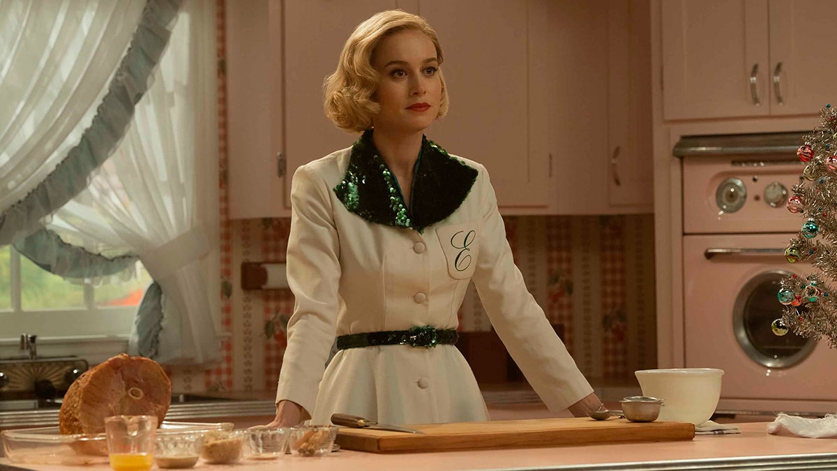 'Cocina con química': Brie Larson brilla en la adaptación de la novela de Bonnie Garmus