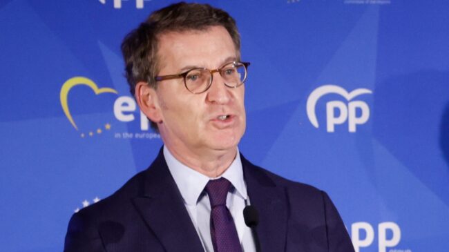 El PP denuncia el «hundimiento institucional sin precedentes» que sufre España «en un solo día»