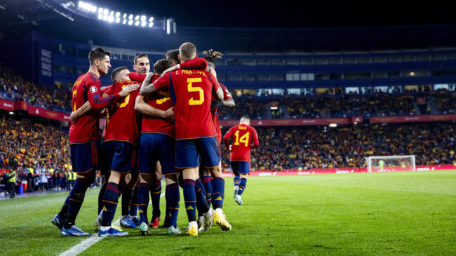 España vence a Georgia y será cabeza de serie en el sorteo de la Eurocopa