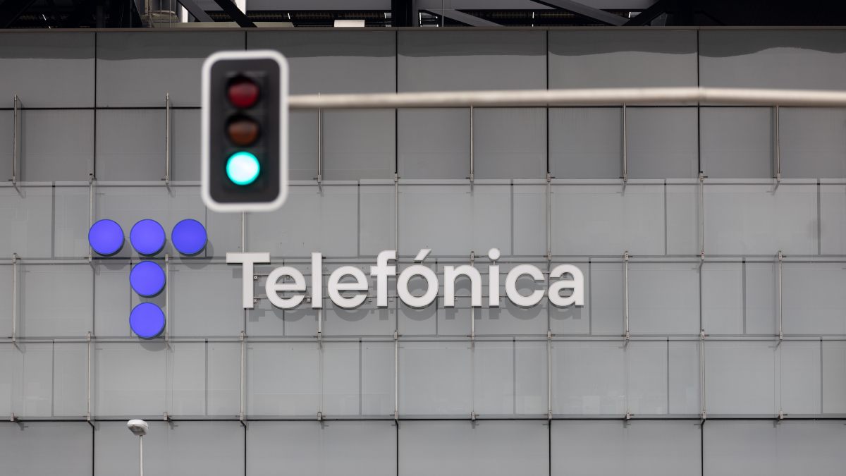Telefónica buscará un acuerdo con Zegona para que Vodafone utilice su red