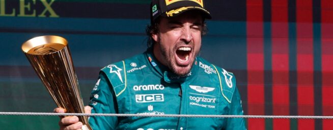 Fernando Alonso vuelve al podio tras un final de infarto en el Gran Premio de Brasil
