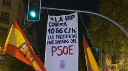 Jupol denuncia el cartel de Ferraz que llamaba a los policías «prostitutas baratas del PSOE»