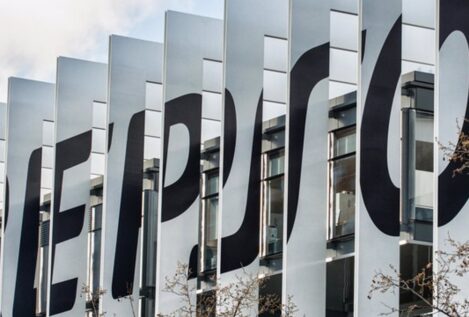 Repsol cierra su acuerdo con Sinopec y cambia el nombre de su filial británica