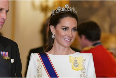 Kate Middleton luce su tiara más especial: era de la reina madre y no se ha visto en un siglo
